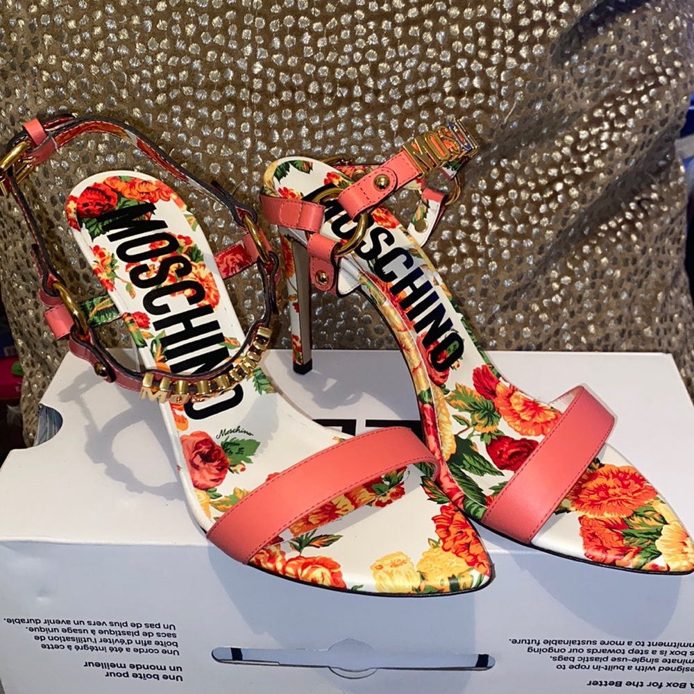 MOSCHINO logo #110 leather Sandal In Coral